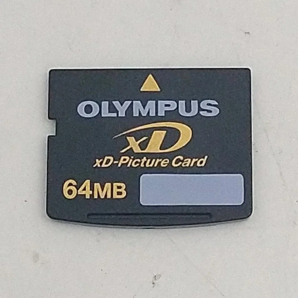 Olympus 64MB xD-Picture Card Flash Memory Card for Vintage Digital Cameras